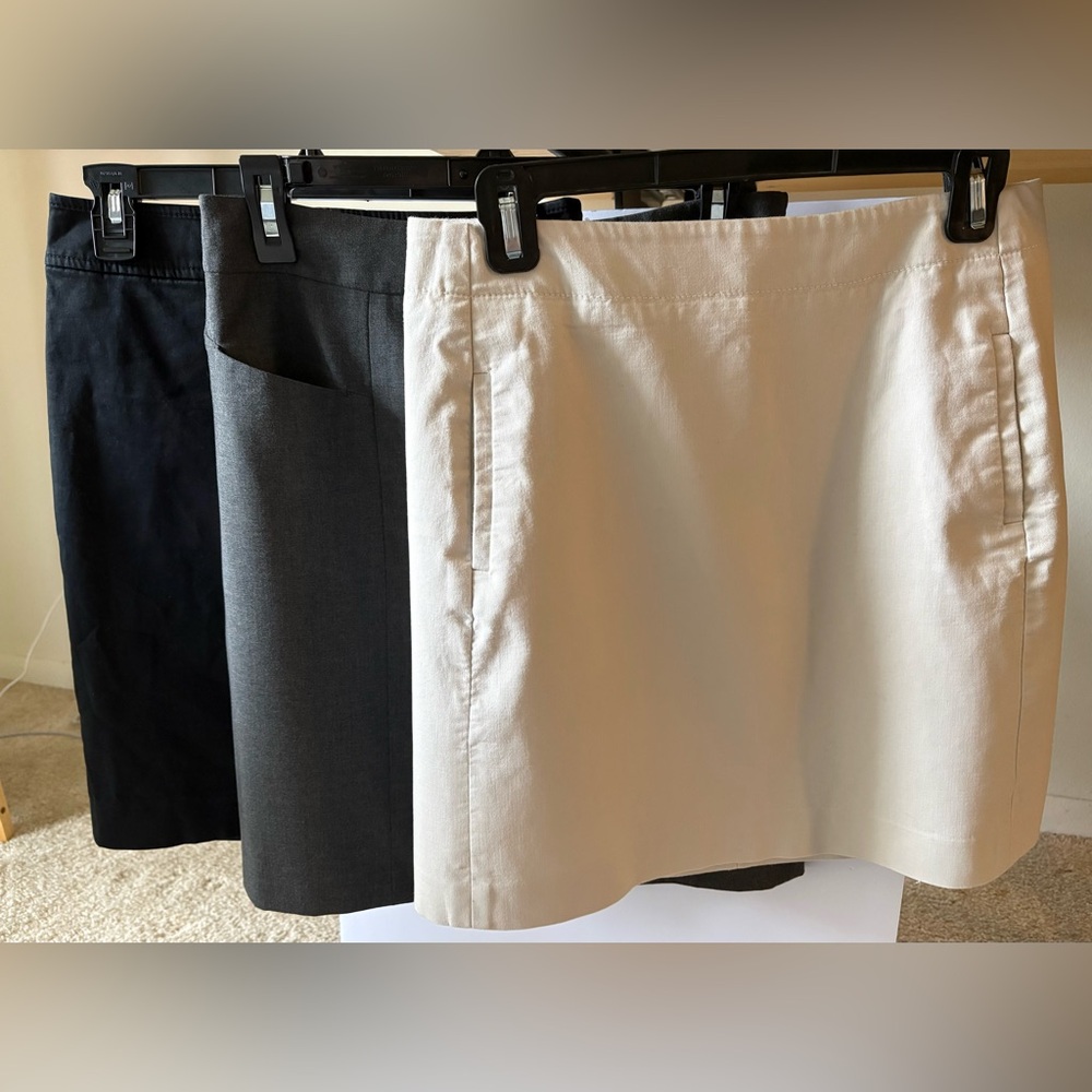 Lot of 3 LOFT Mini Skirts Cream Gray Black Lined Casual Chic Y2K Tailored 4P